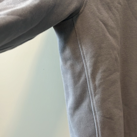 HURLEY embroidered crew - Picture 2 of 5